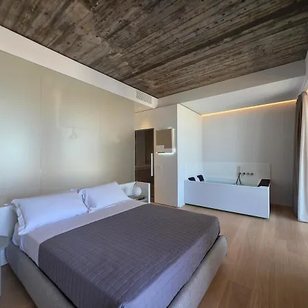 Skyline Boutique Apartman Catania
